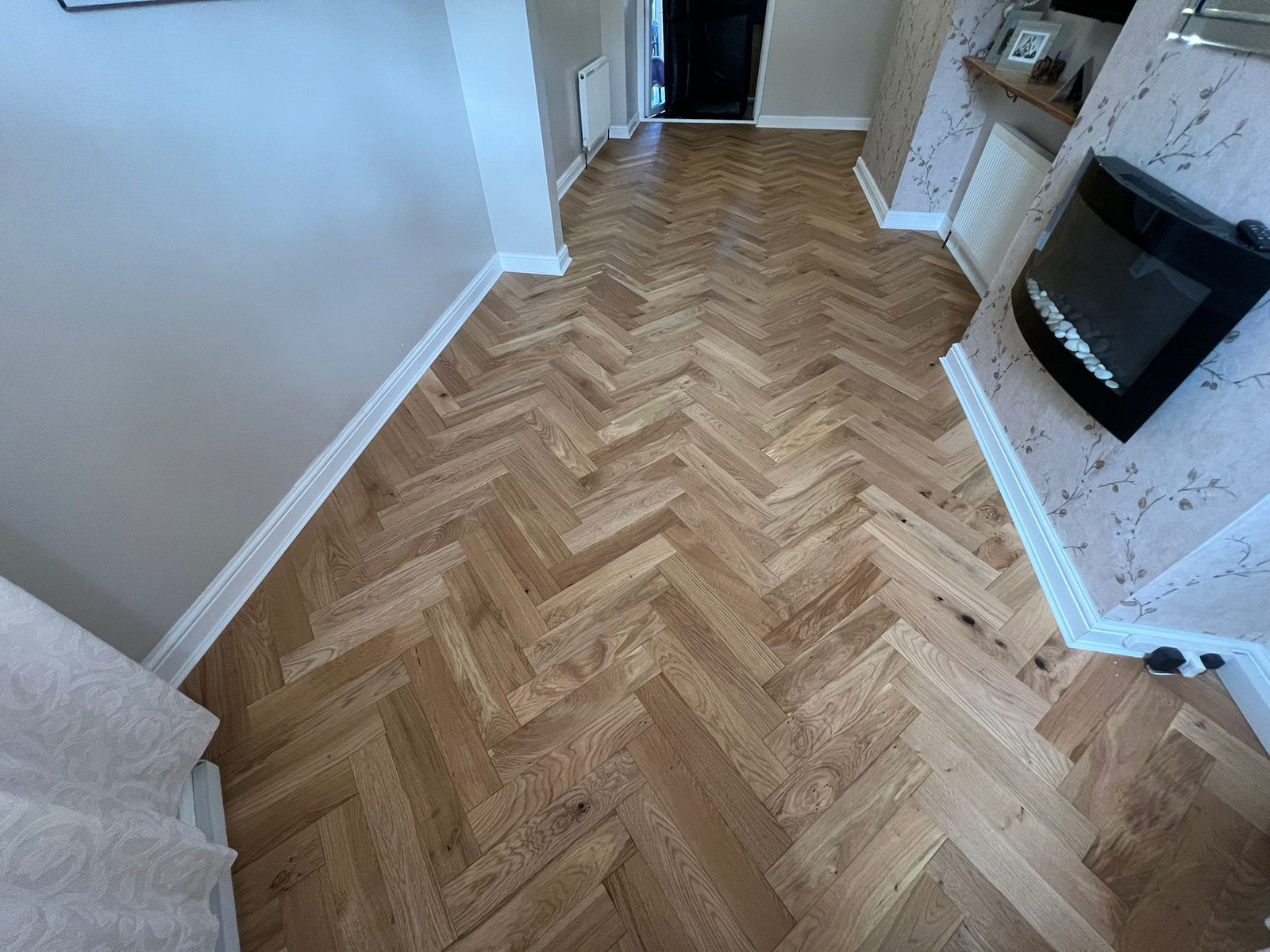 Premium Oak Plank Installation